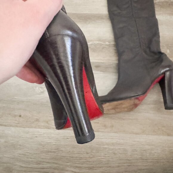 Louboutin Black Leather Knee High Heeled Boots EU 35.5 - Picture 5 of 6